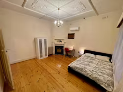 16-main-north-road-adelaide-Room 1