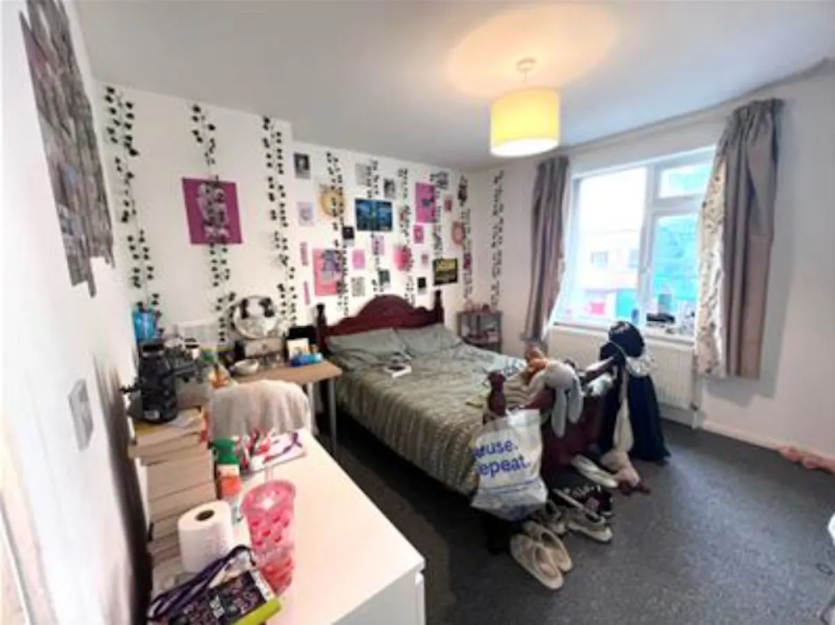 Two Bedroom Apartment ROOM