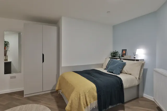Diamond Ensuite room image 1