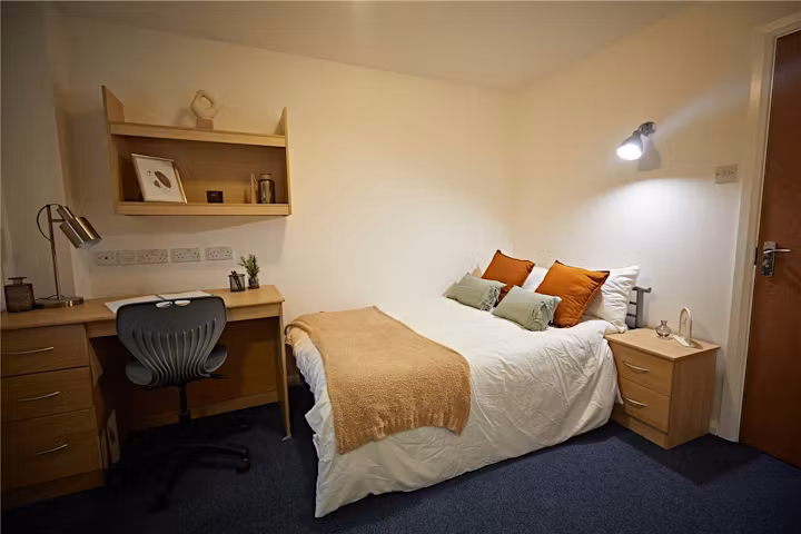 cambridge-house-manchester-ROOM-1