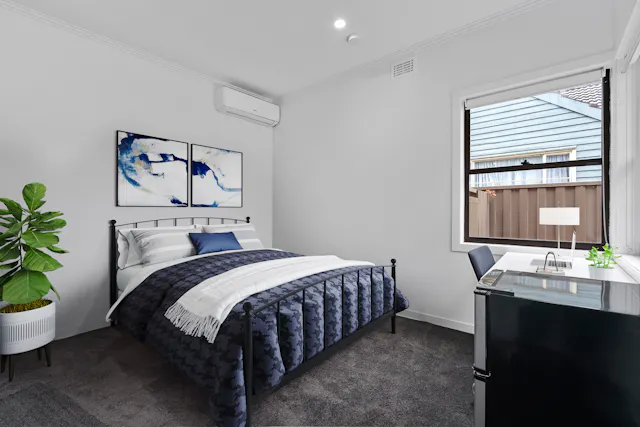 Double Room room image 1