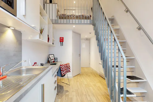 Mezzanine Studio room image 1