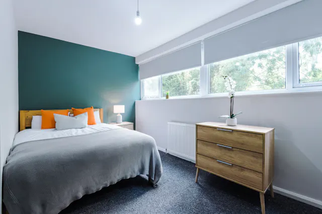6 Bedroom Apartment room image 1