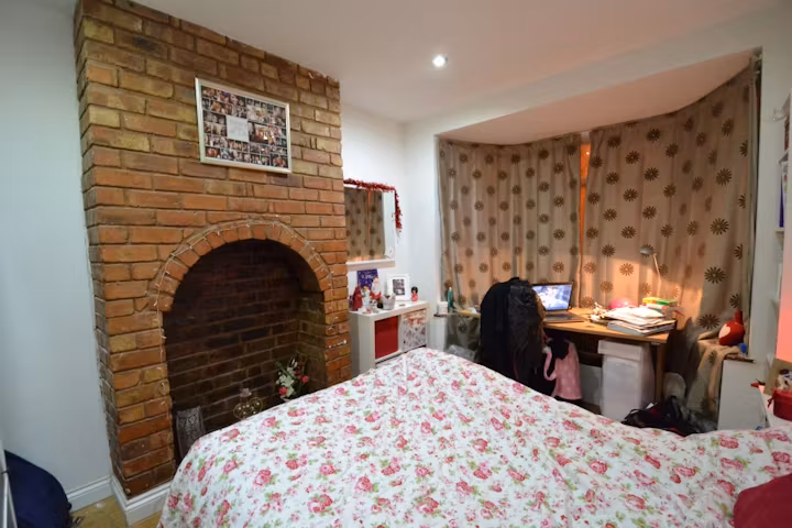 320-harborne-park-road-birmingham-4 Bed Apartment-1