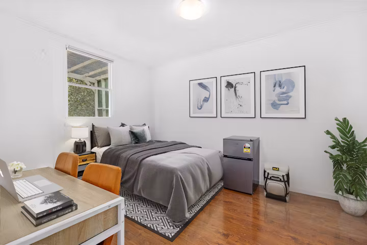 209-brougham-street-melbourne-Single En-Suite-1