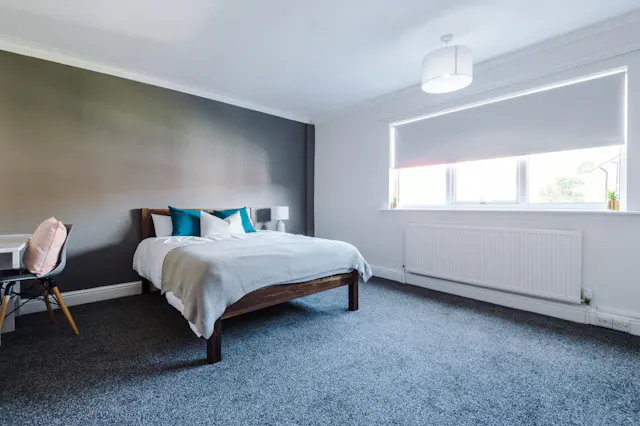 6 Bed Apartment room image 1