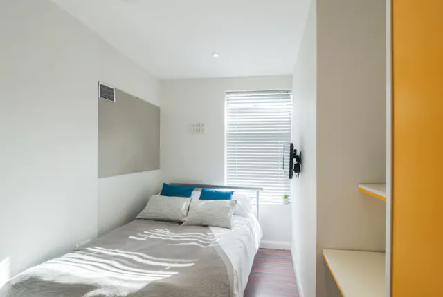 5 Bedroom Apartment room image 1