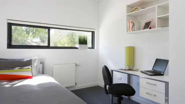 3 Bedroom Apartment room image 1