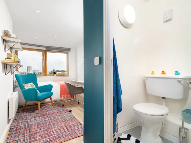 Gold Plus En Suite room image 1