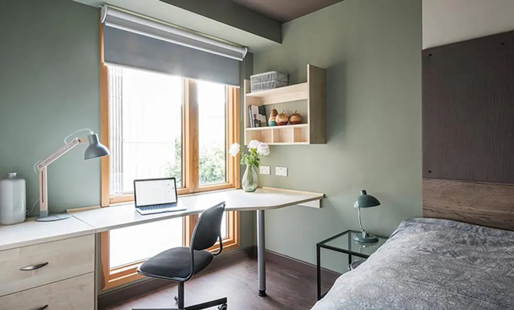 Single Bedroom with Shared Facilities ROOM