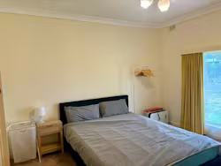 52-cresdee-road-adelaide-Room 2