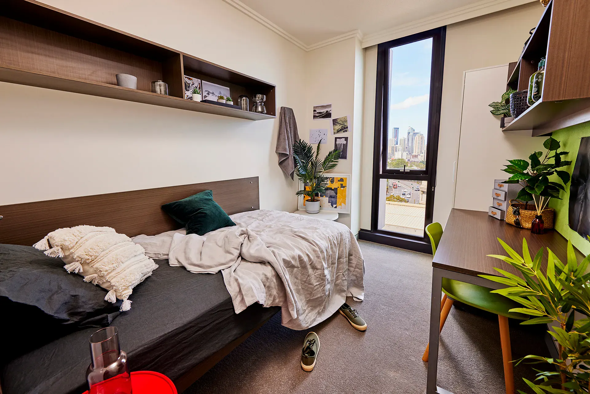 4 Bed Apartment ROOM 4