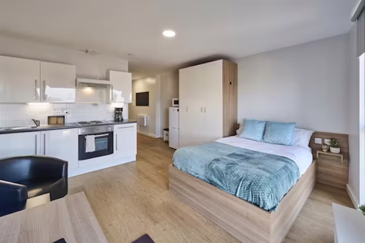 summit-leicester-Tower Studio Platinum Plus-1