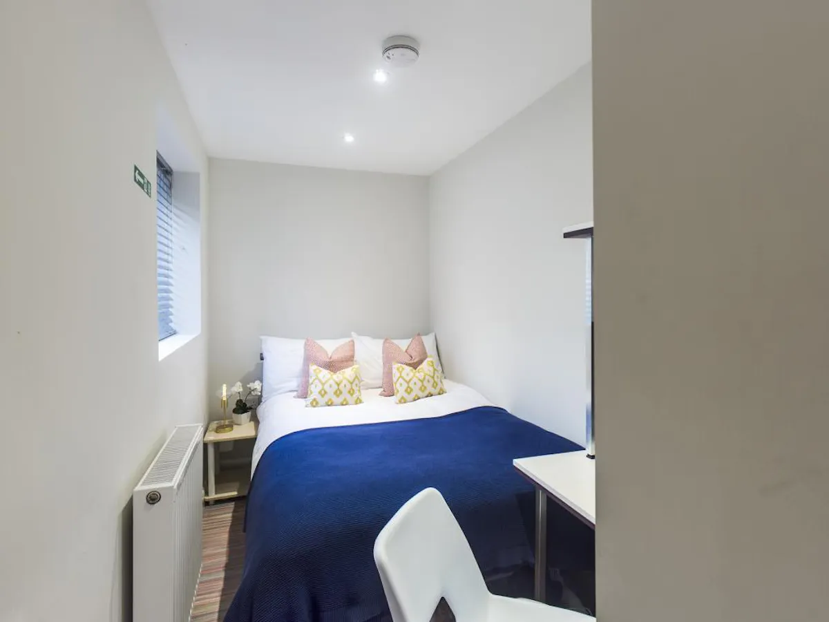 3 Bedroom Apartment ROOM