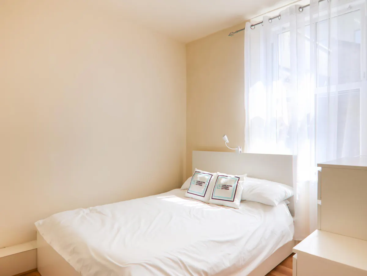 1 Bedroom Apartment ROOM