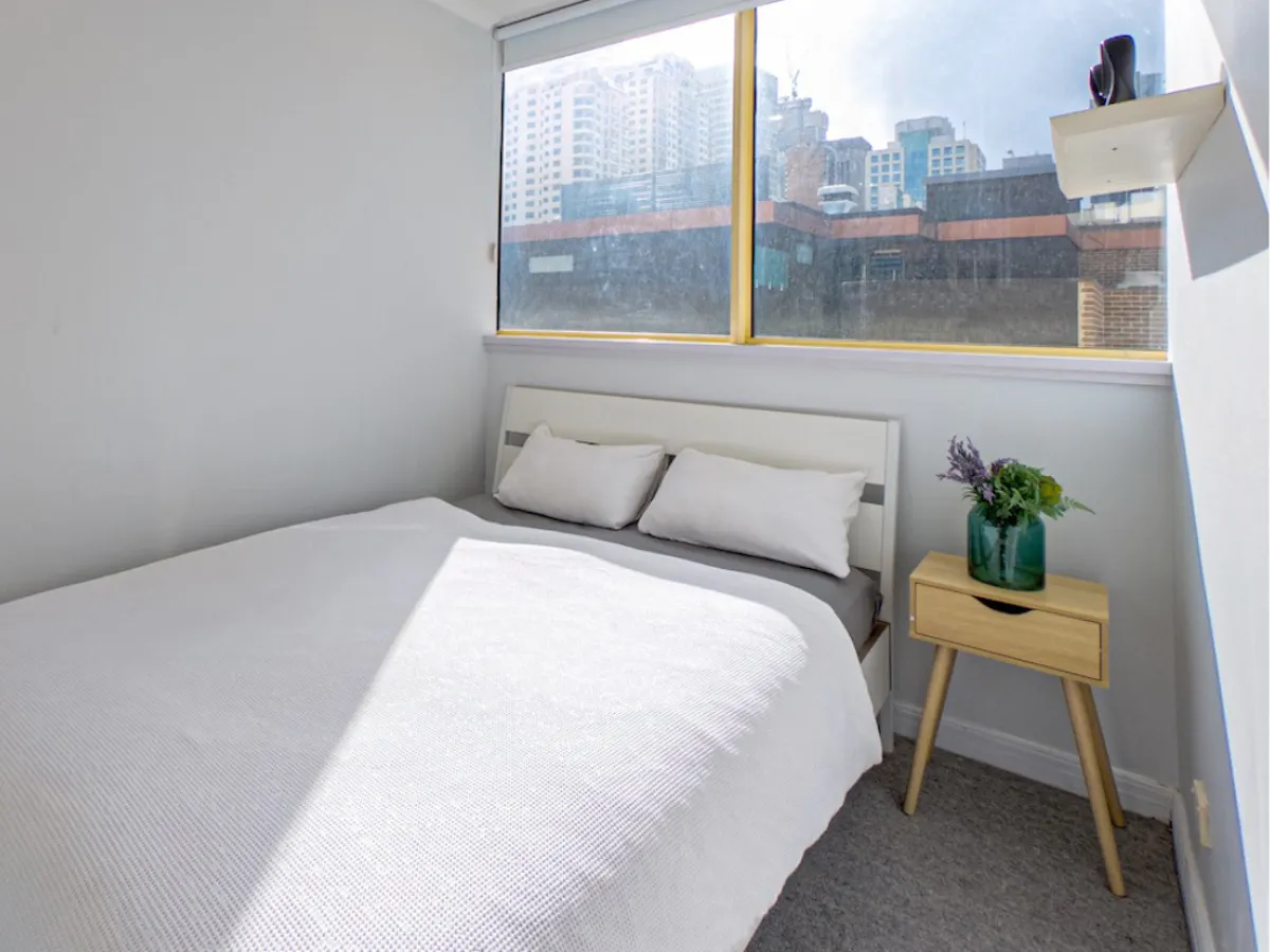 2 Bedroom 2 Bathroom ROOM