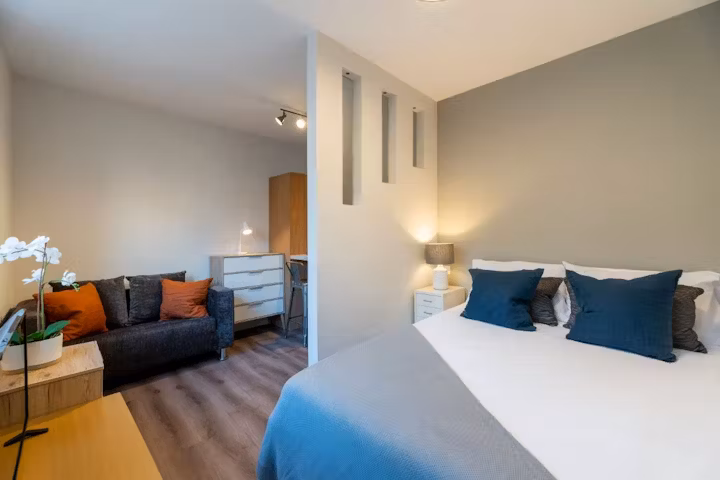 flat-2-29-trewhitt-road-newcastle-One Bedroom Flat-1