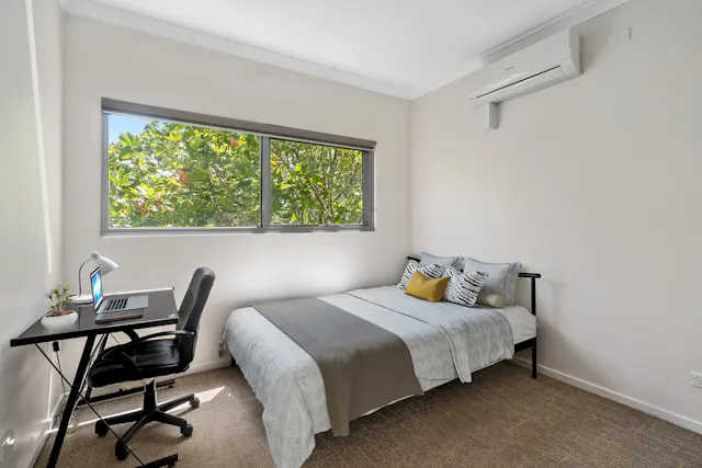 2 Bedroom Apartment room image 1