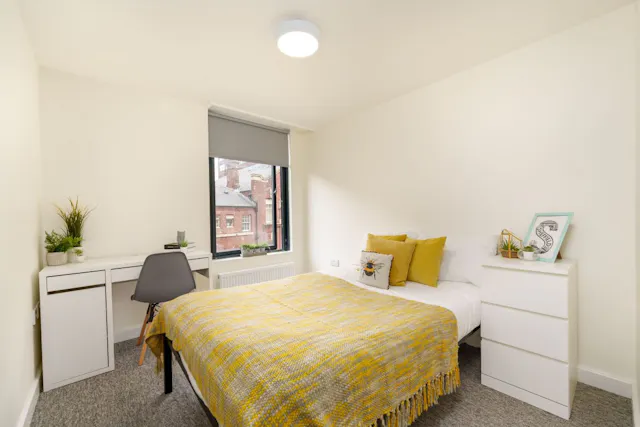 7 Bedroom Apartment room image 1