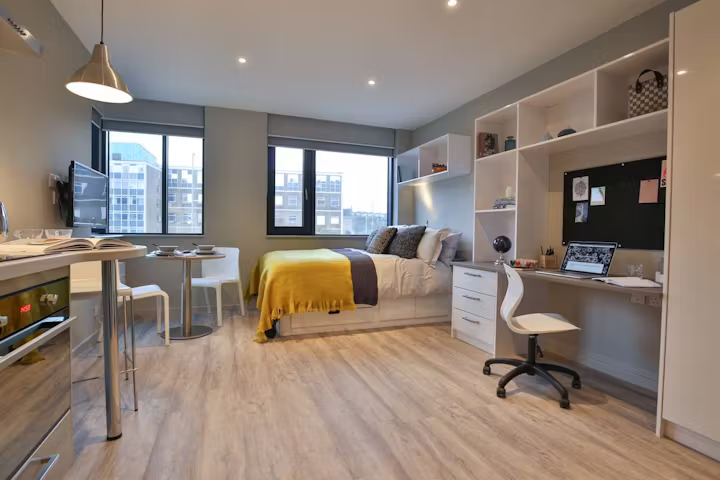 oldgate-house-huddersfield-ROOM-1