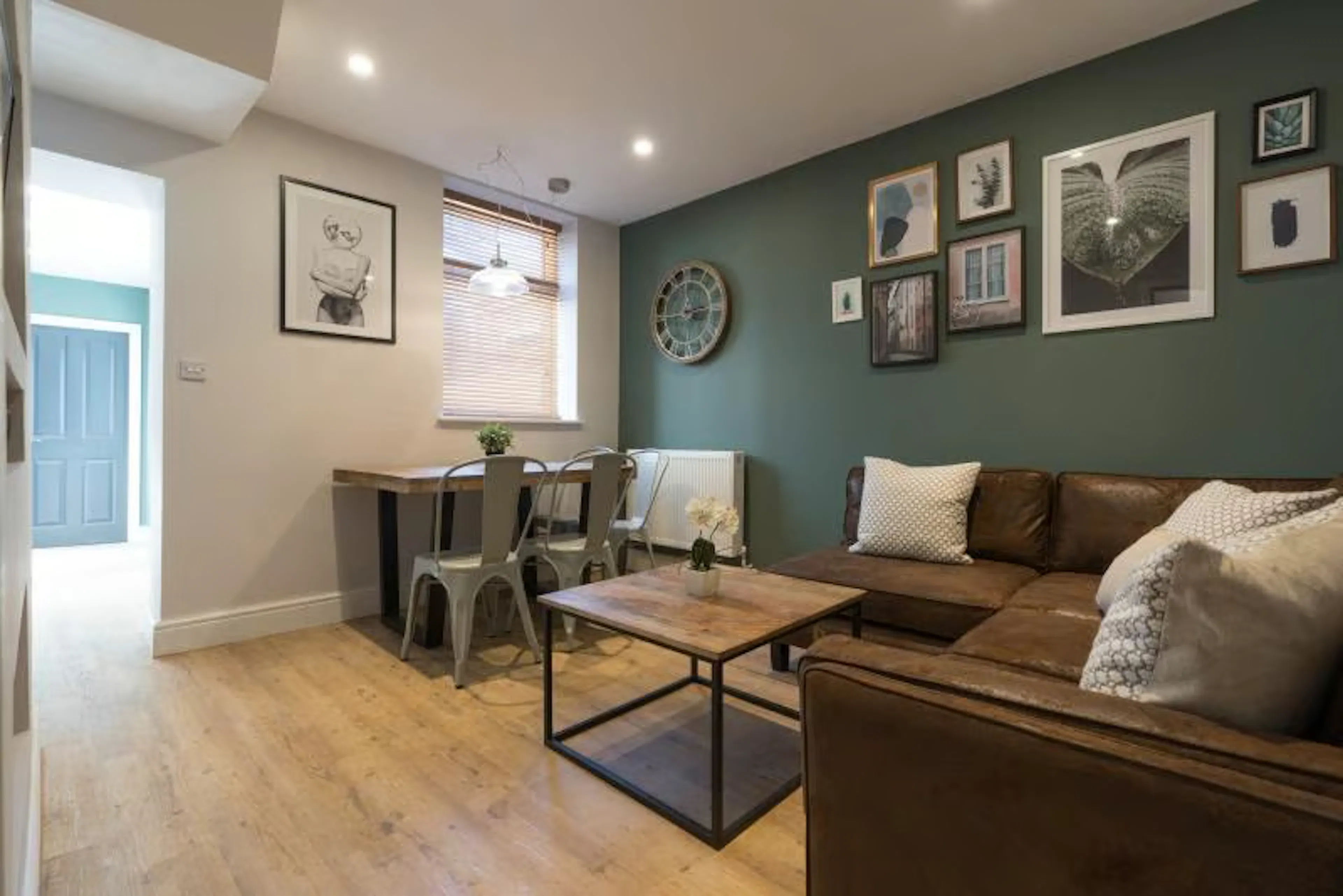 4 Bed Apartment ROOM 3