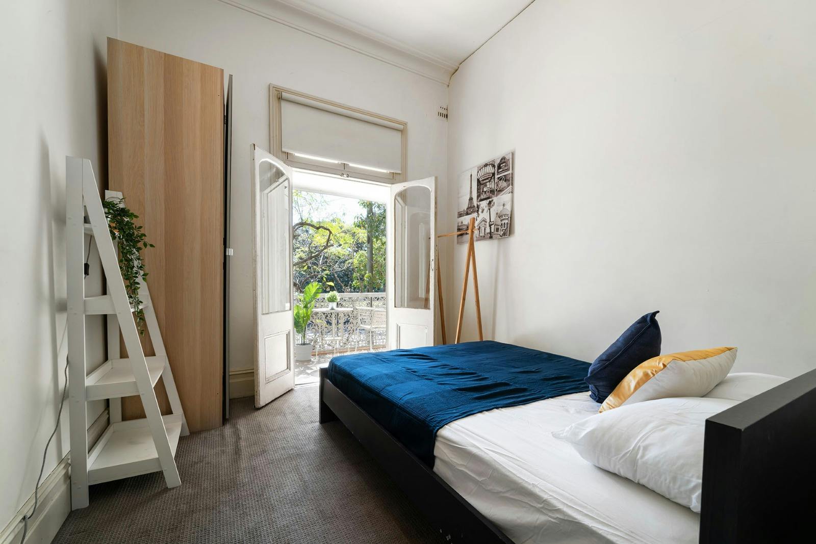 72-city-road-chippendale-sydney-Room 3 Standard