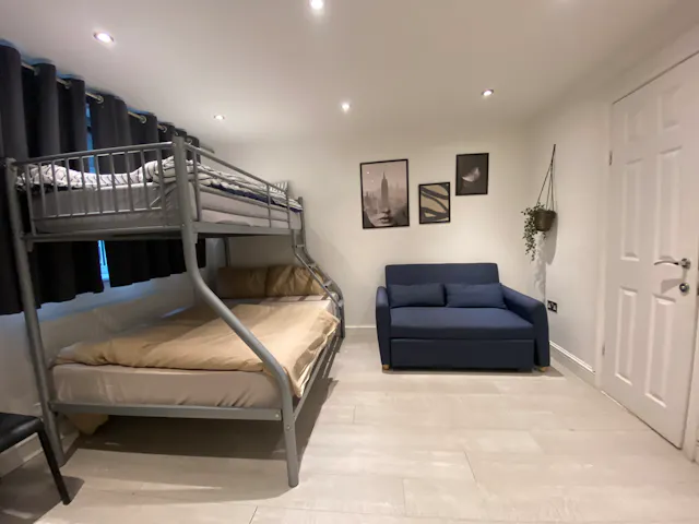 Triple Ensuite room image 1