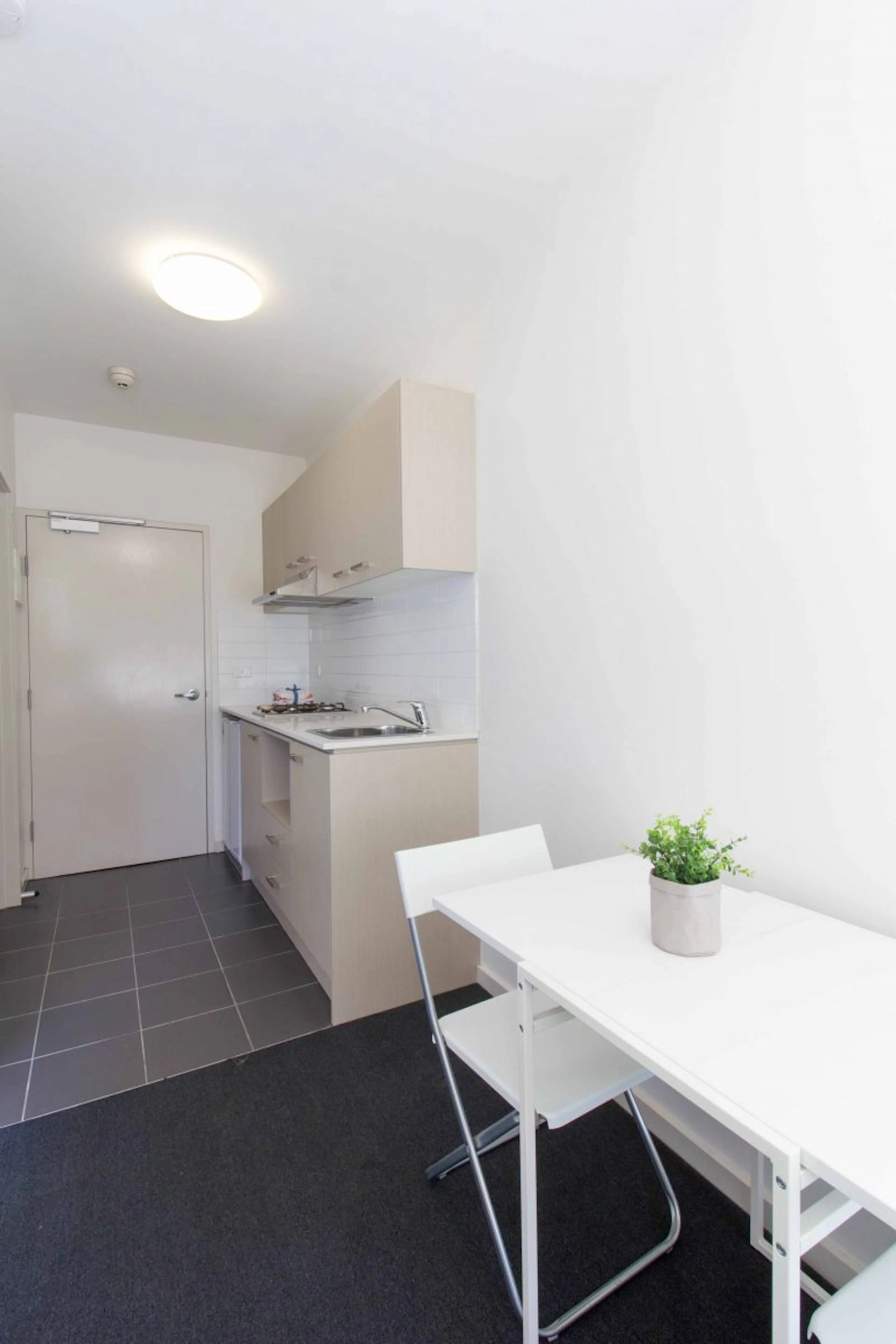 Standard 1 Bedroom ROOM 2