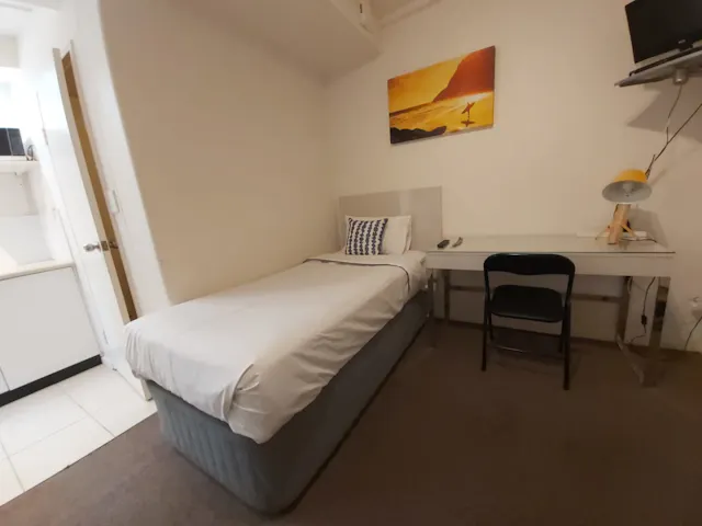 Single Studio room image 1