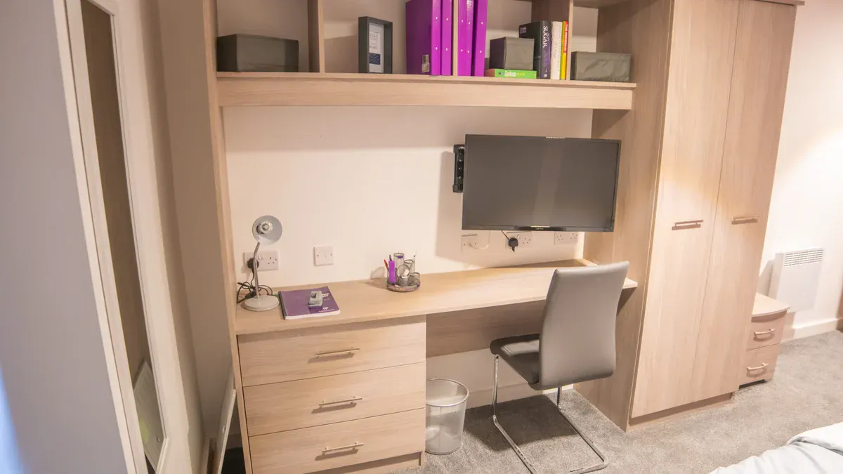 Silver Ensuite COMMON_AREA
