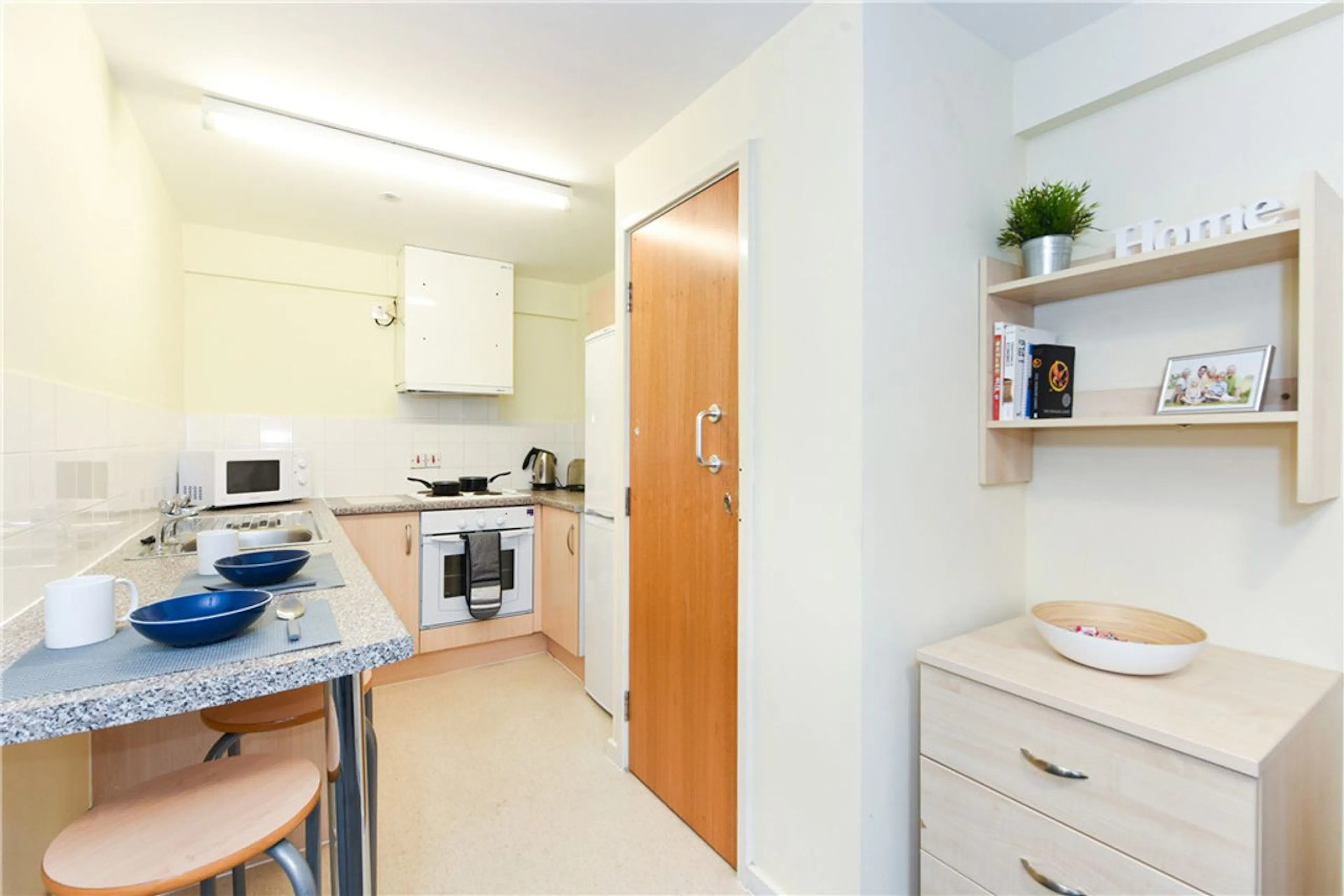Studio KITCHEN 3
