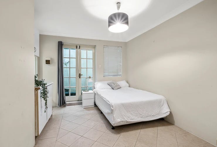 11-liberty-sydney-Room 8 (Studio)