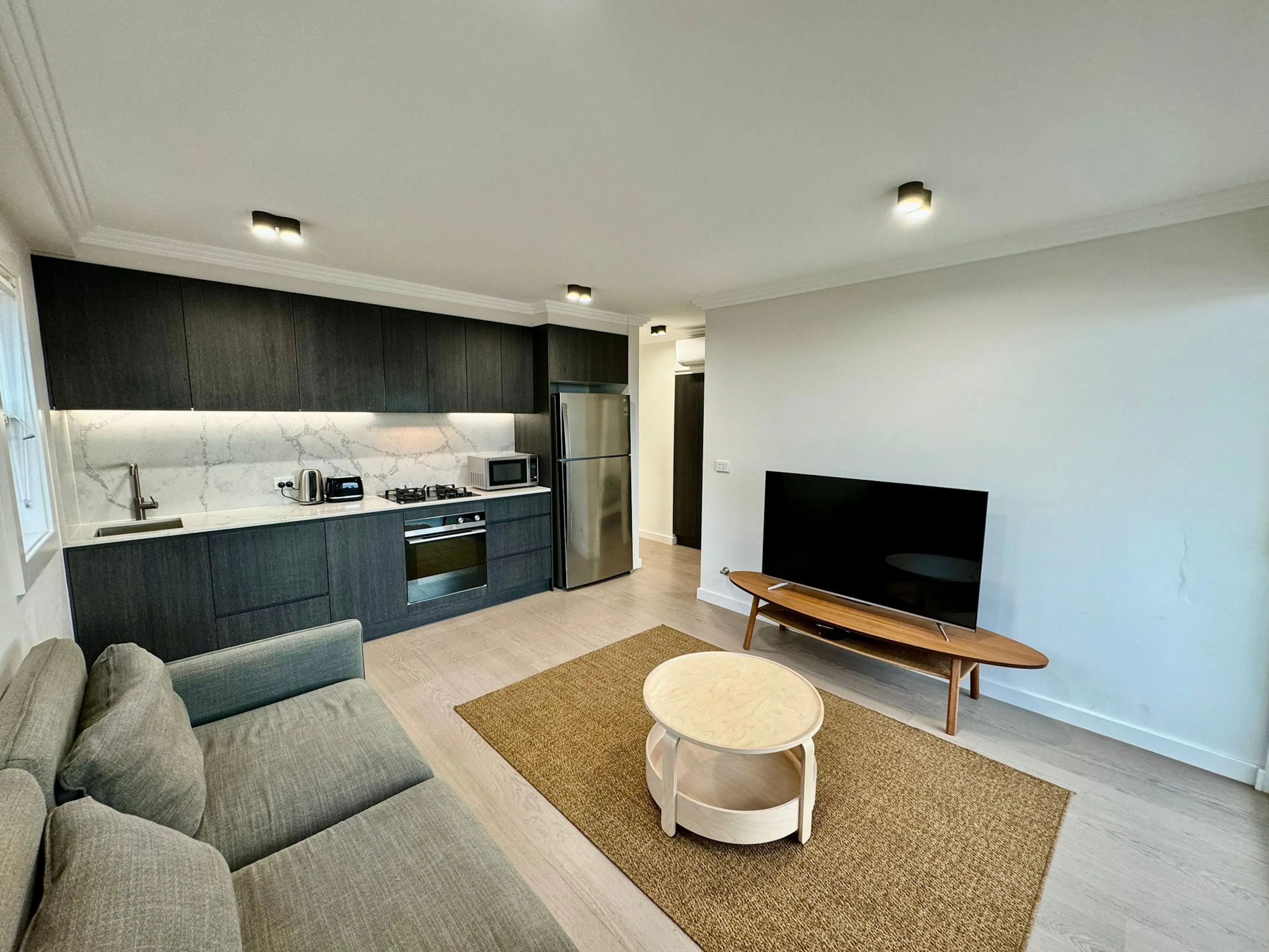 2 Bedroom 1 Bathroom Apartment KITCHEN 1