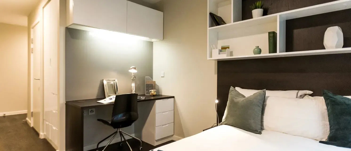 Gold Ensuite Shared Lower Level