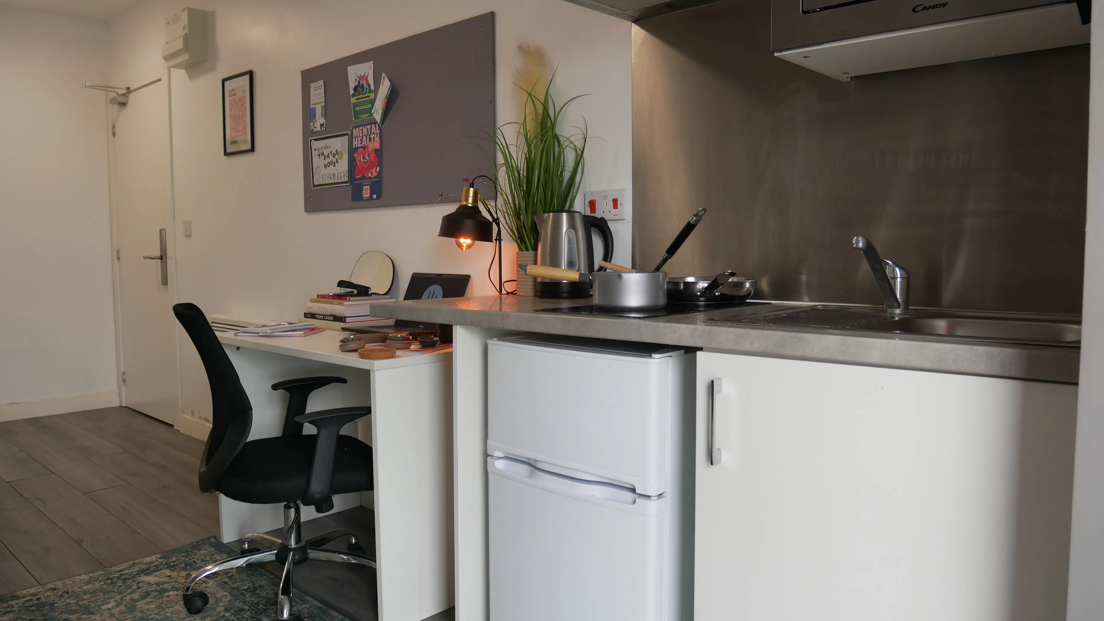 Silver Studio  KITCHEN 2