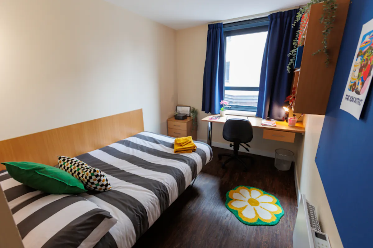 Single En-Suite ROOM