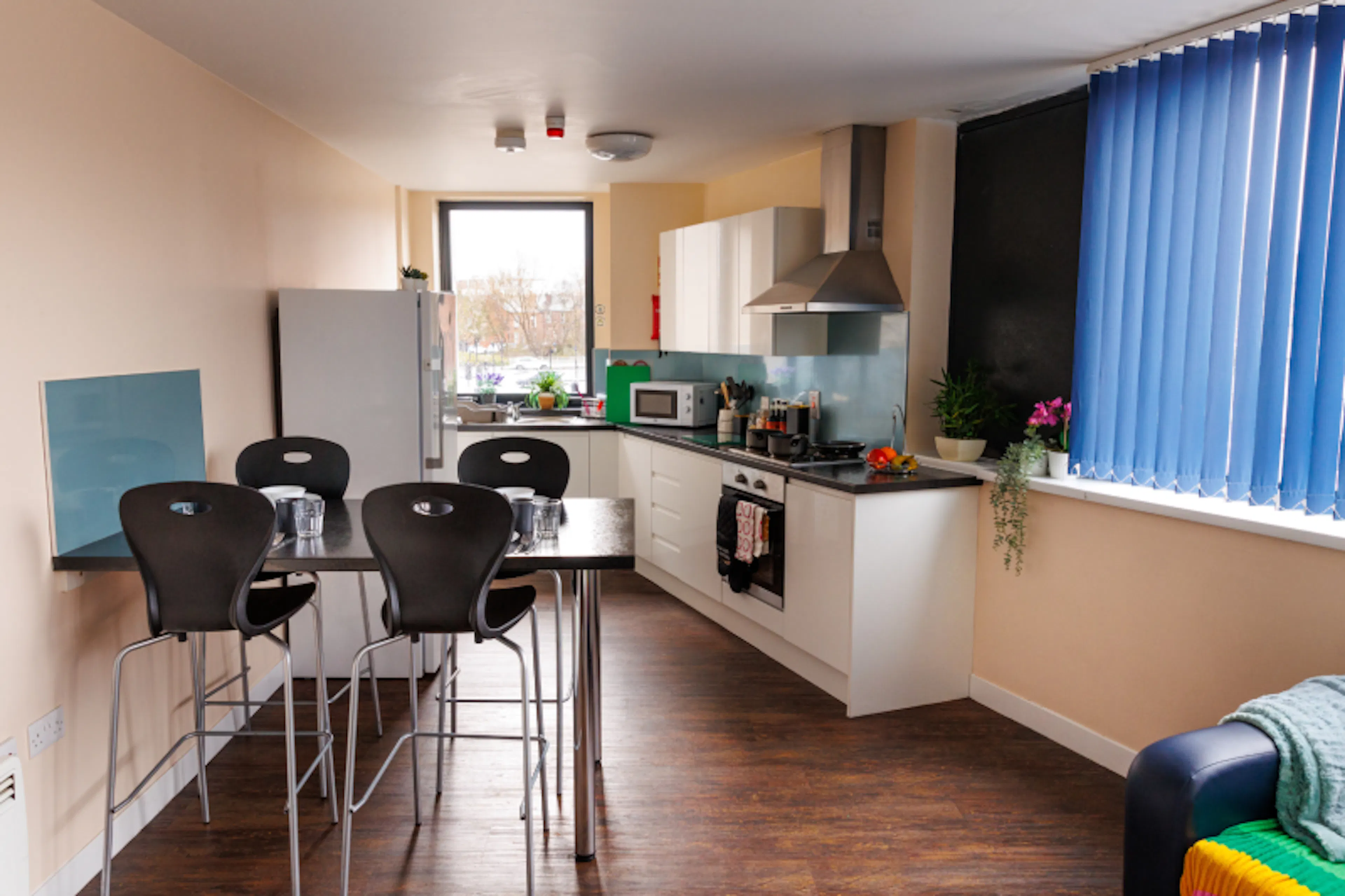 Single En-Suite KITCHEN 1