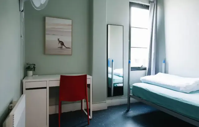 Single Room with Shared Bathroom room image 1