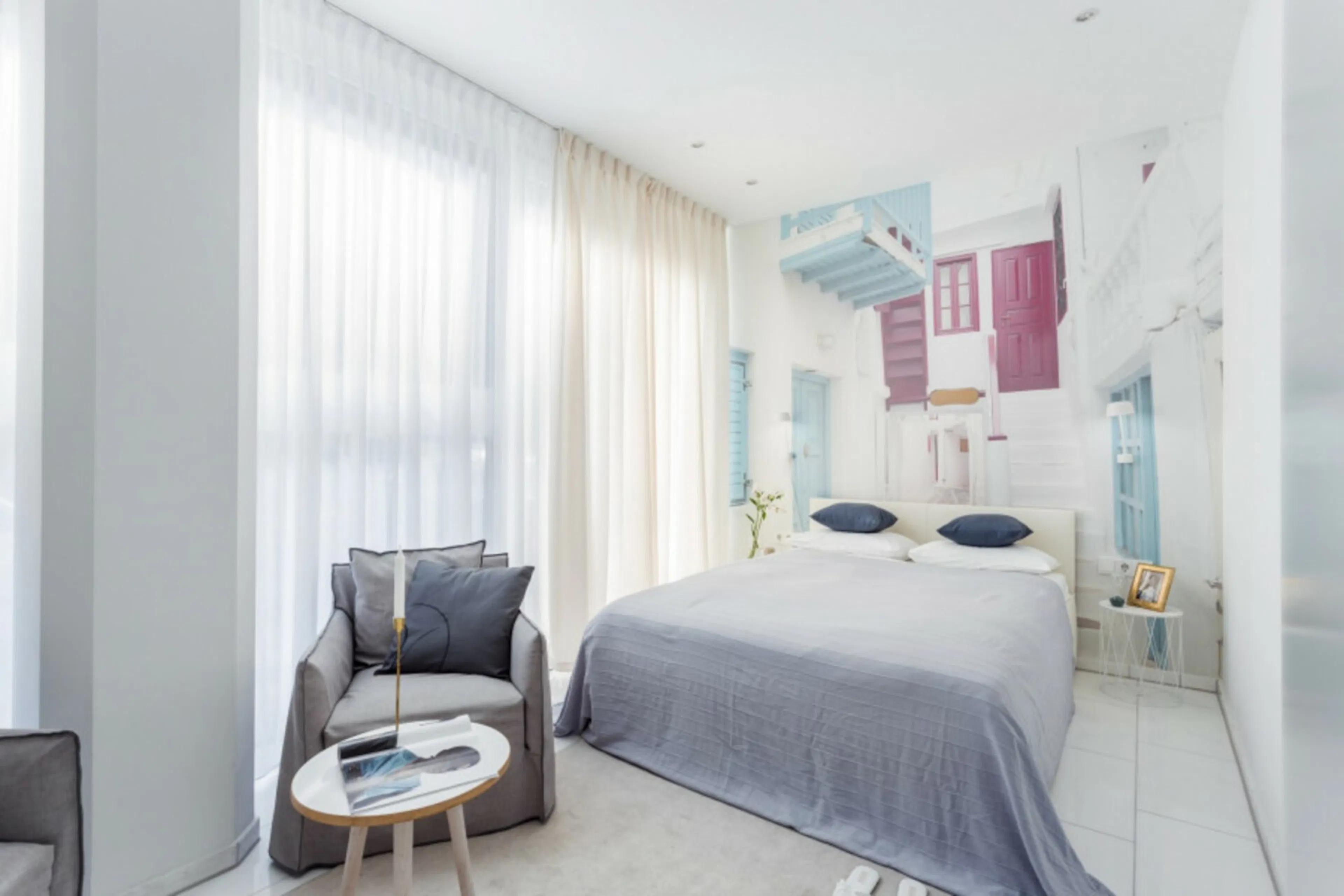 ROOM ROOM 4