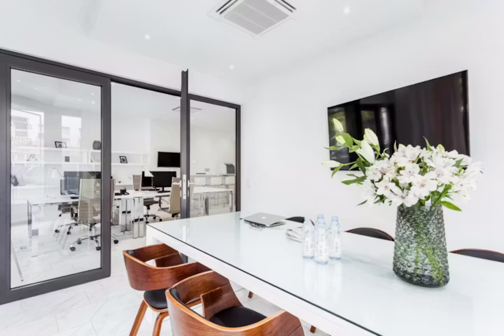 skyreach-bizzstay-frankfurt-BUILDING-1