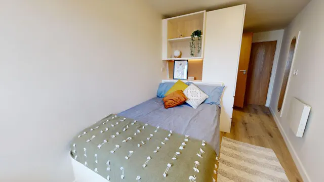 Silver En Suite room image 1
