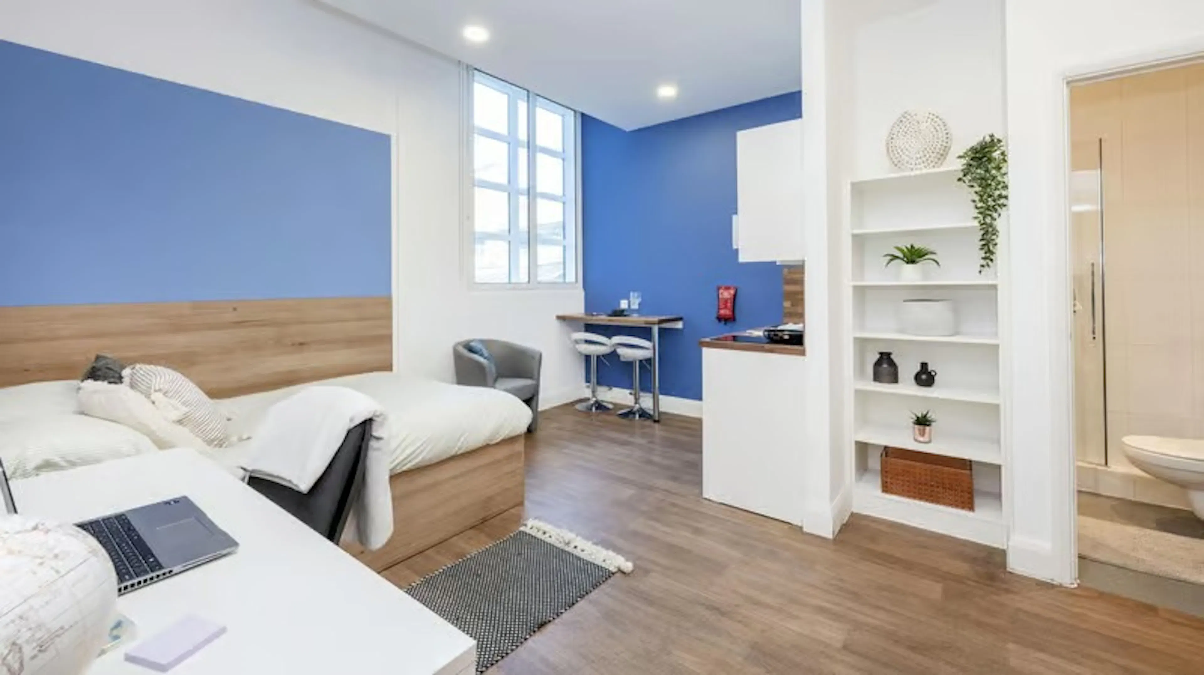 Standard Studio ROOM 4