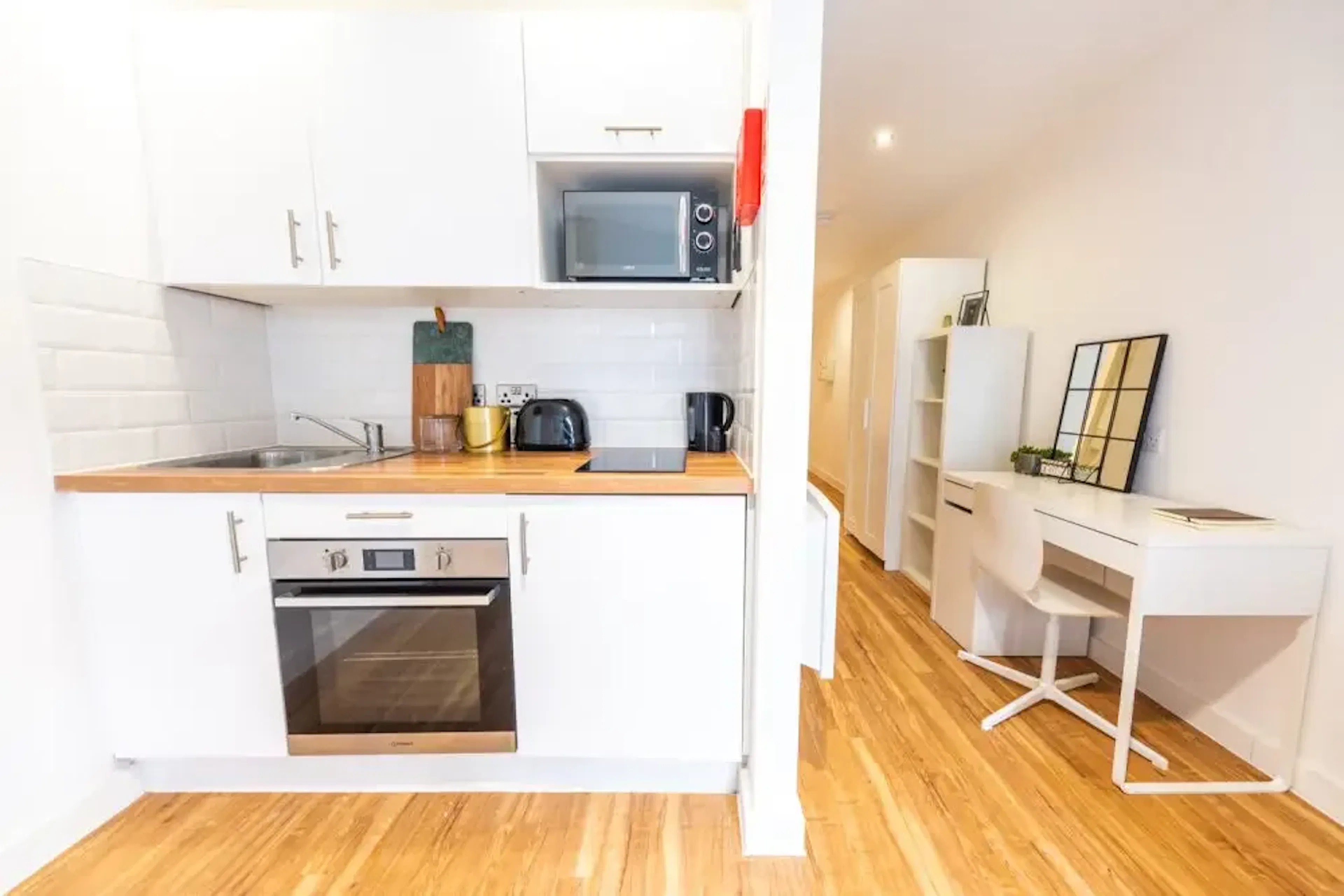 Standard KITCHEN 2