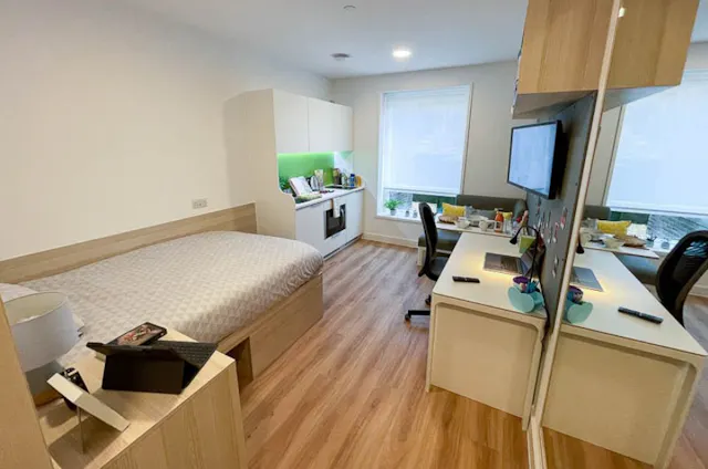 Standard room image 1