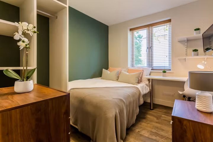 st-hilds-lane-durham-8 bedroom apartment-1