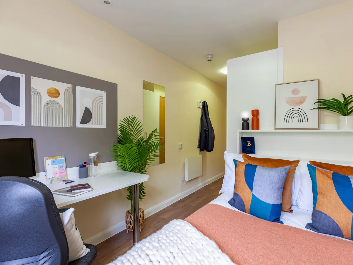 Bronze Plus Ensuite ROOM
