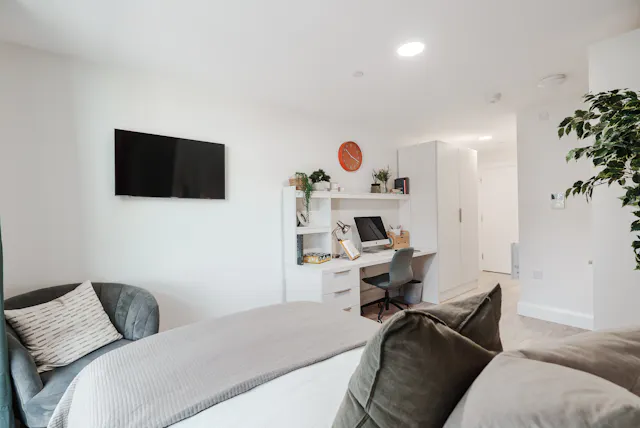 Gold Studio room image 2