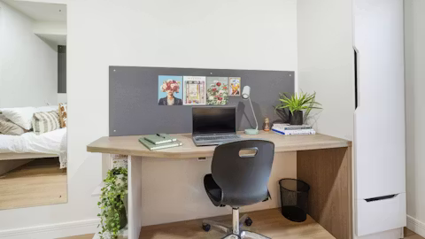 broadway-studios-glasgow-ROOM