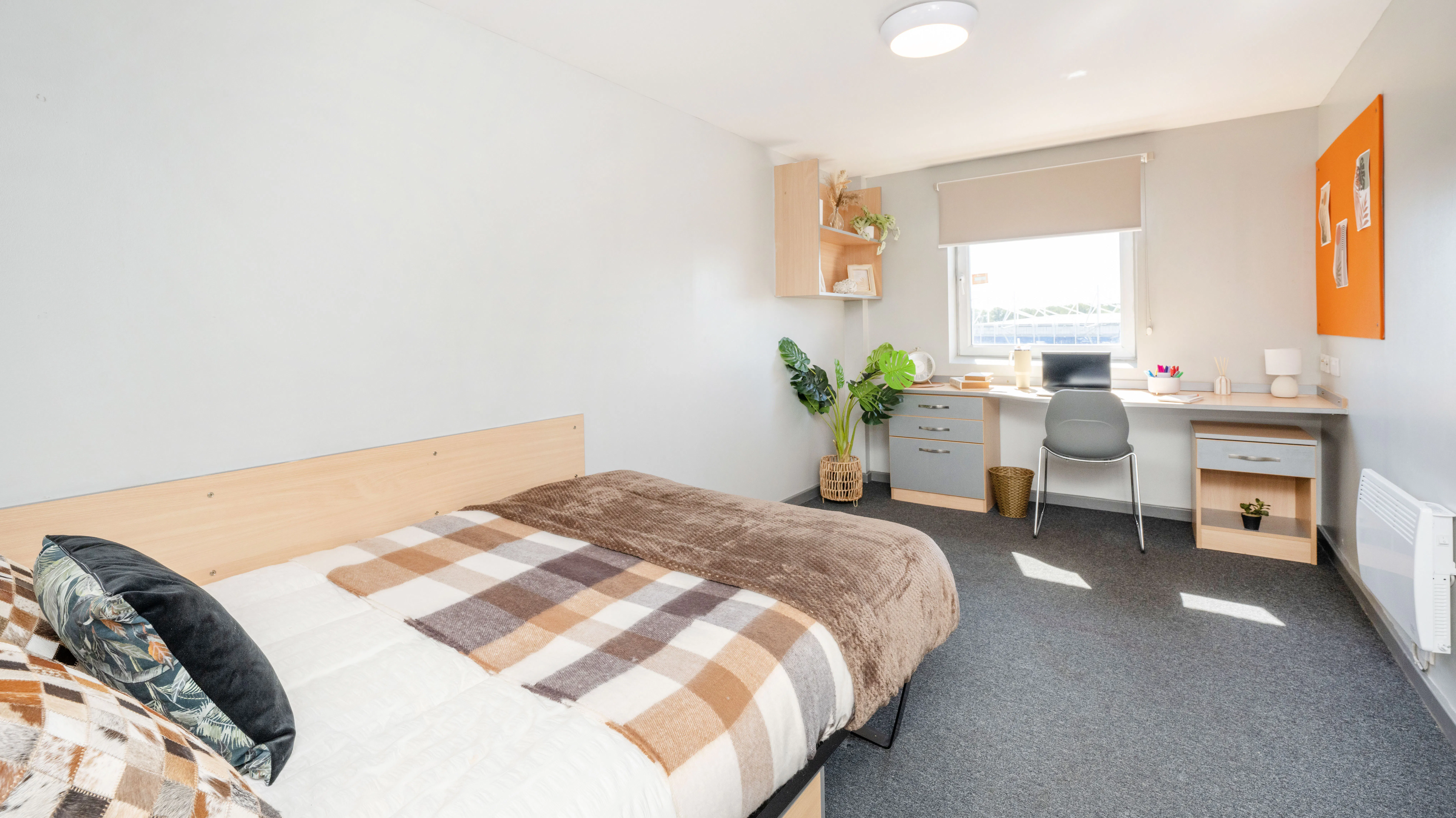 Premium Plus Ensuite