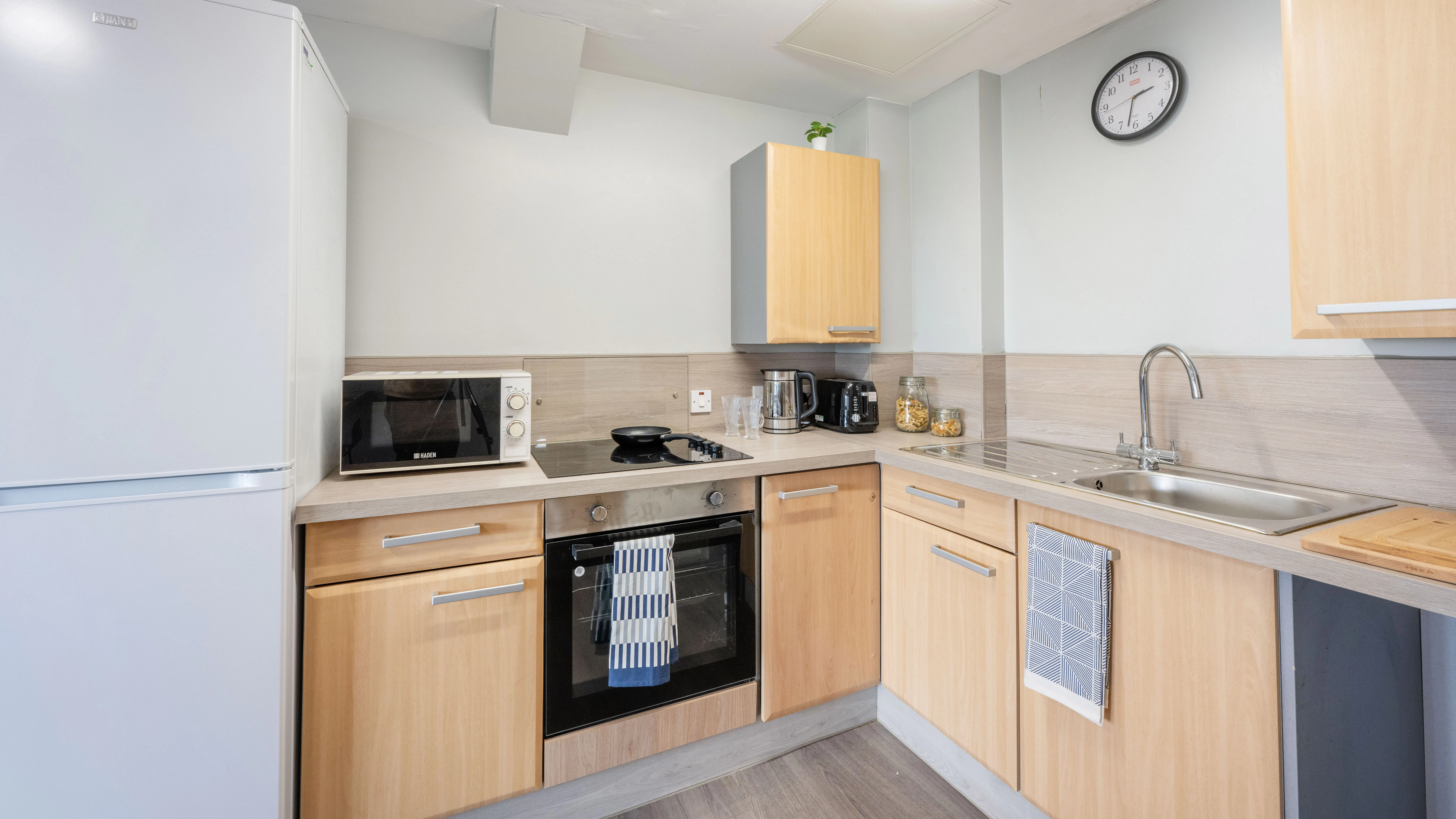 2 Bed Apartment